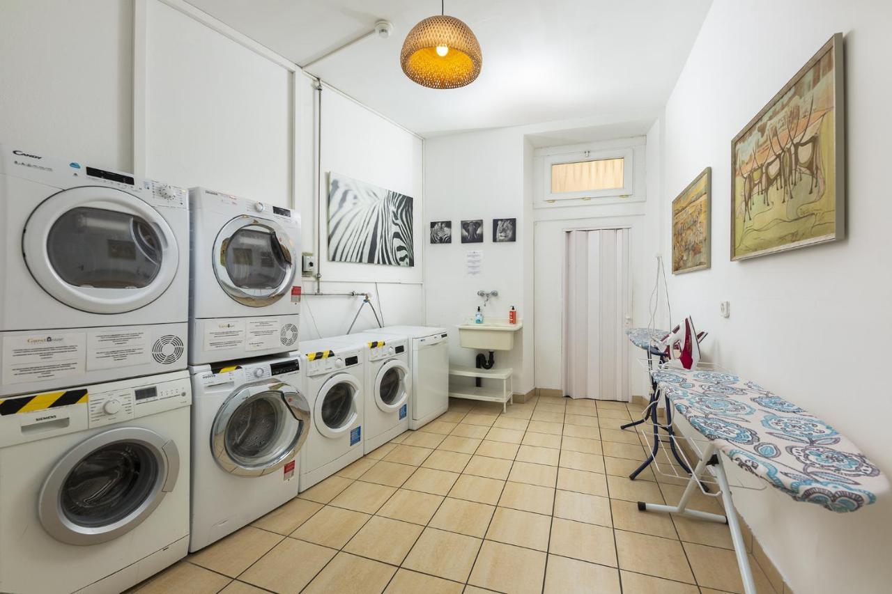 Guesthouse Lugano Apartments By Lr ภายนอก รูปภาพ