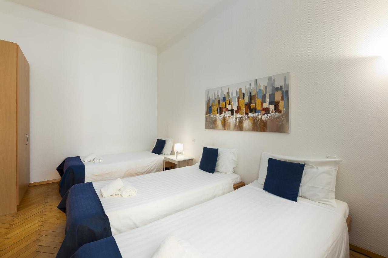 Guesthouse Lugano Apartments By Lr ภายนอก รูปภาพ