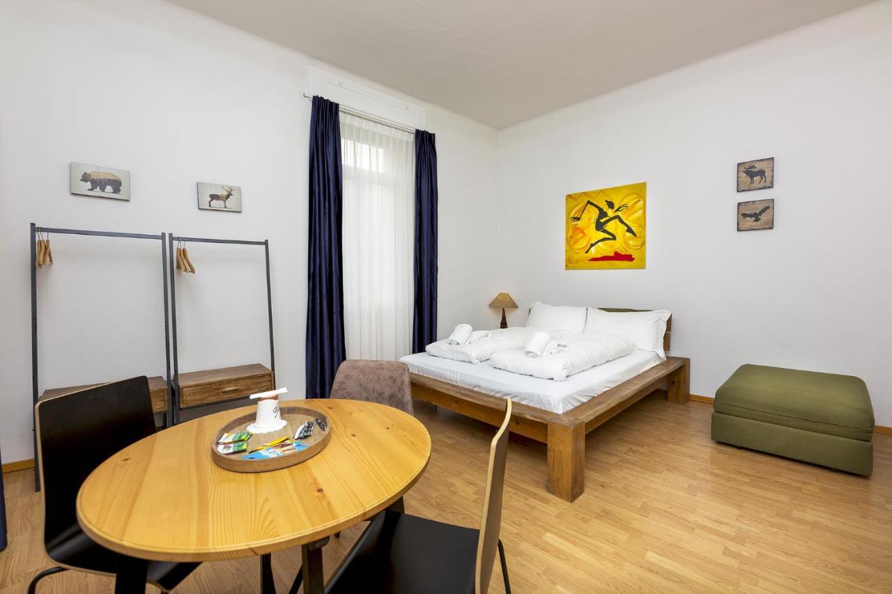 Guesthouse Lugano Apartments By Lr ภายนอก รูปภาพ