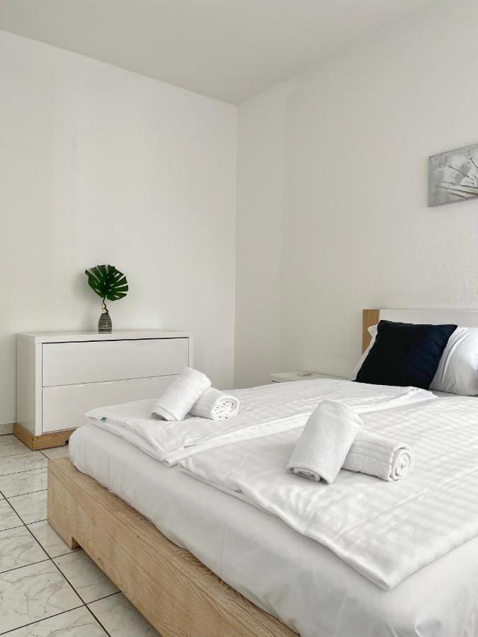 Guesthouse Lugano Apartments By Lr ภายนอก รูปภาพ